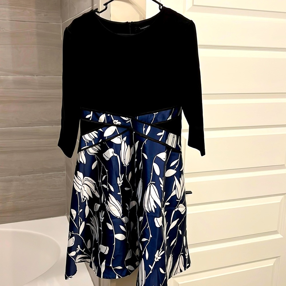 A line beautiful formal dress - Brand New!!